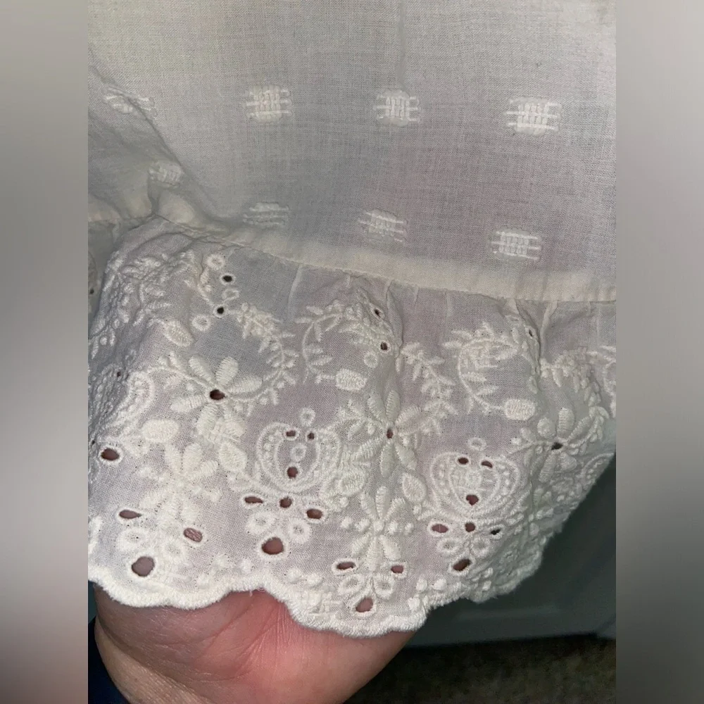 American Eagle Women’s XL Lace Trim Cream Puff Sleeve Dress - Picture 5 of 8